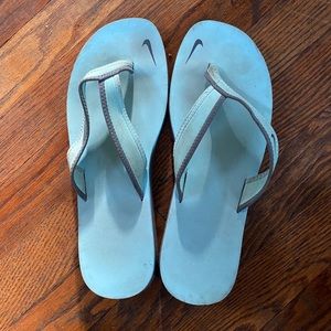 Nike flip flops
